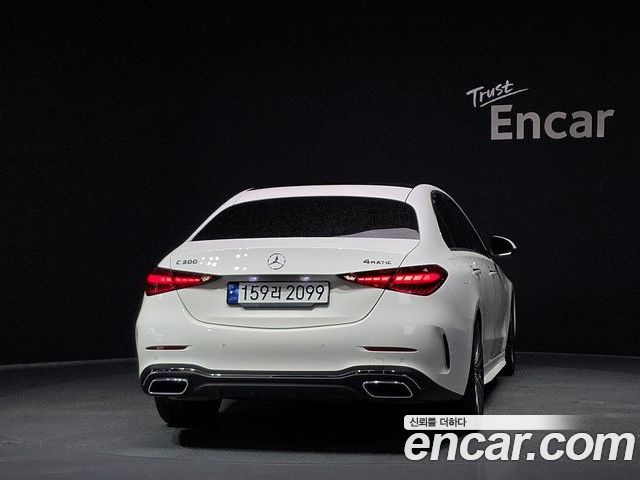 Mercedes-Benz C-Class 2023 — фото 4