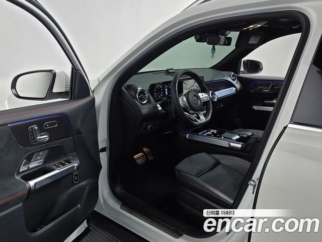 Mercedes-Benz GLB 2023 — фото 10