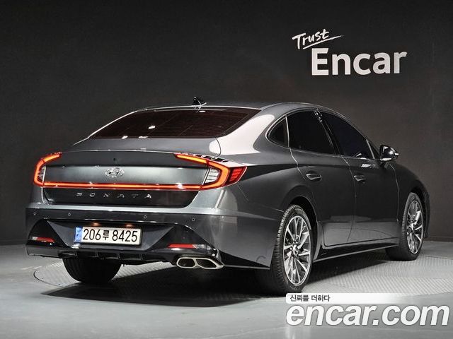 Hyundai Sonata 2023 — фото 2