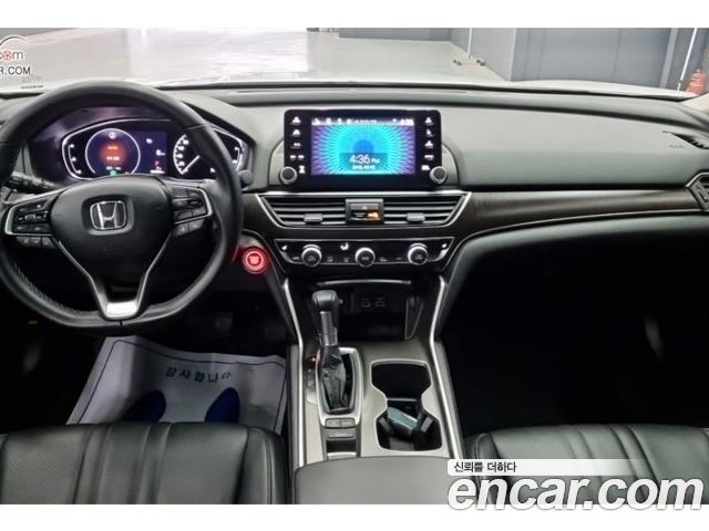 Honda Accord 2022 — фото 7