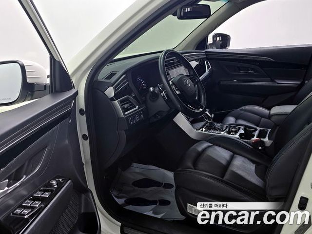 SsangYong Korando 2023 — фото 10