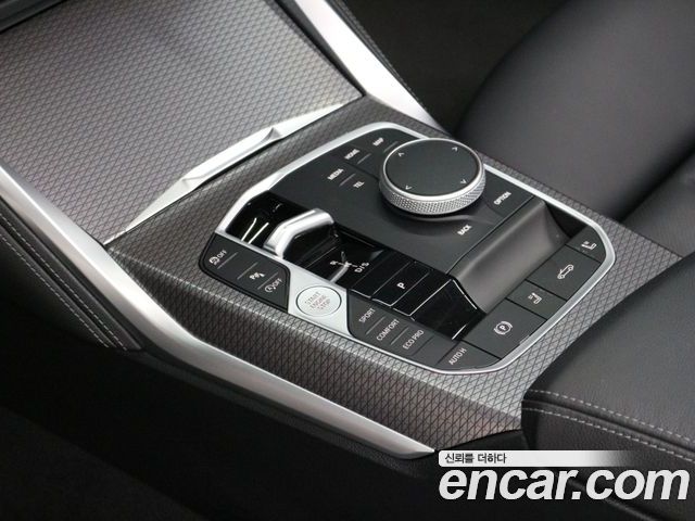 BMW 4 Series 2025 — фото 9