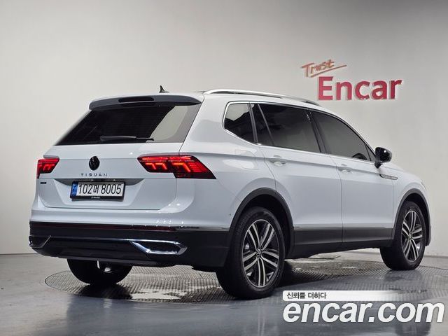 Volkswagen Tiguan 2023 — фото 2