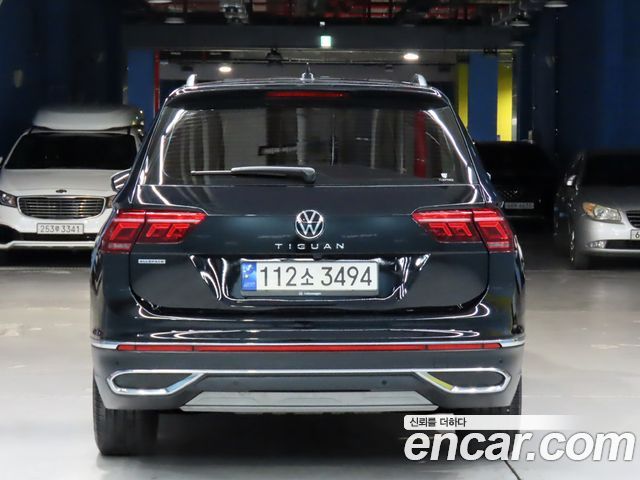 Volkswagen Tiguan 2022 — фото 3