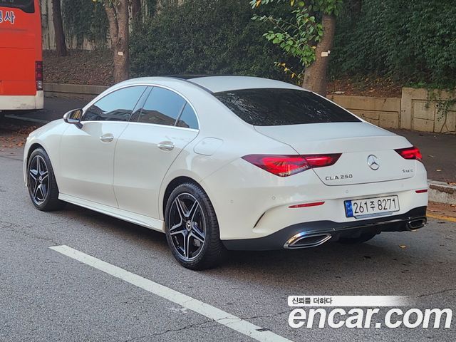 Mercedes-Benz CLA 2023 — фото 2