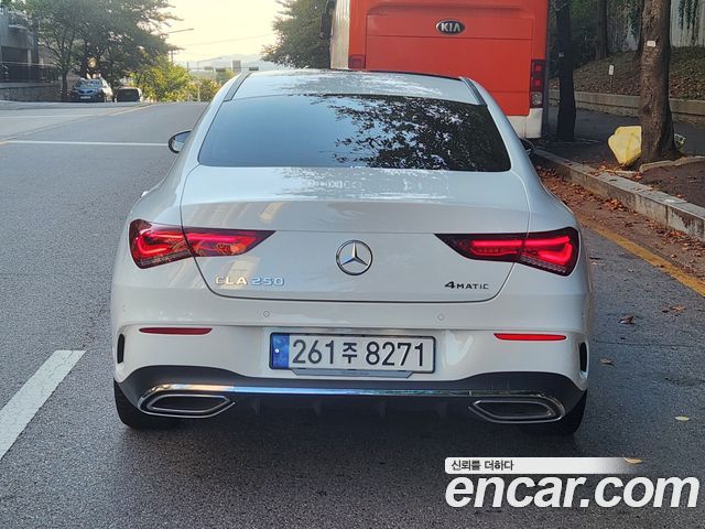 Mercedes-Benz CLA 2023 — фото 3