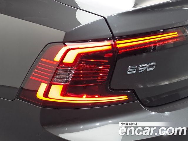 Volvo S90 2023 — фото 9