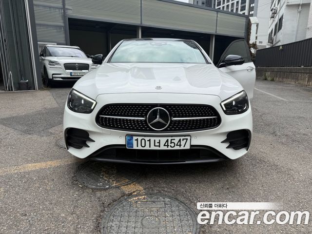 Mercedes-Benz E-Class 2023 — фото 3