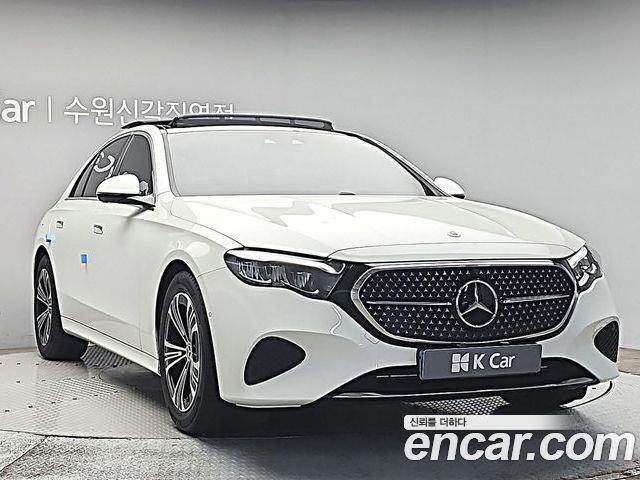 Mercedes-Benz E-Class 2025 — фото 3