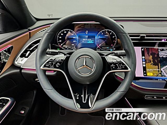 Mercedes-Benz E-Class 2025 — фото 7