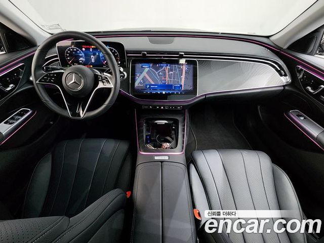 Mercedes-Benz E-Class 2025 — фото 10