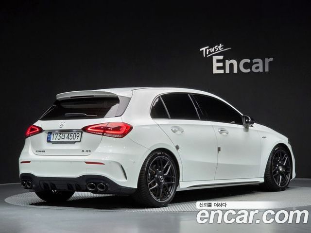 Mercedes-Benz A-Class 2023 — фото 2