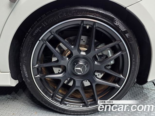 Mercedes-Benz A-Class 2023 — фото 7