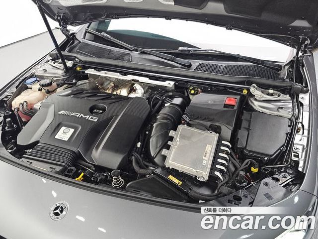 Mercedes-Benz A-Class 2022 — фото 6