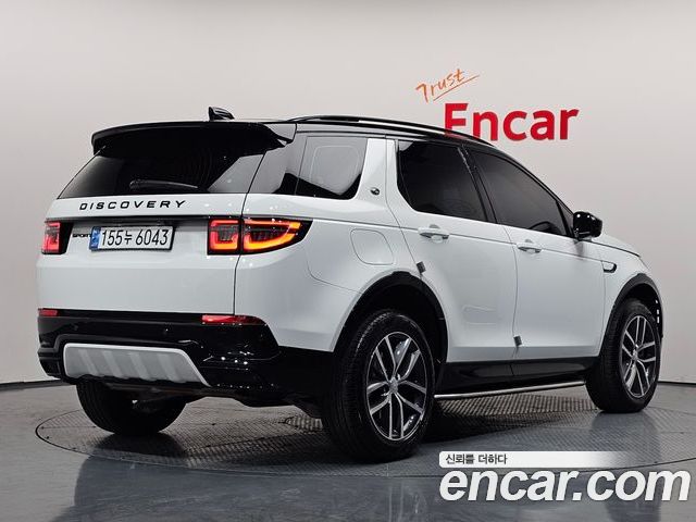 Land Rover Discovery Sport 2025 — фото 2