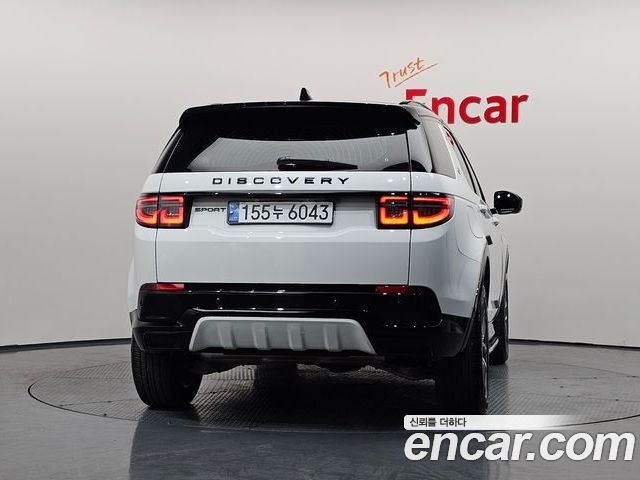 Land Rover Discovery Sport 2025 — фото 4