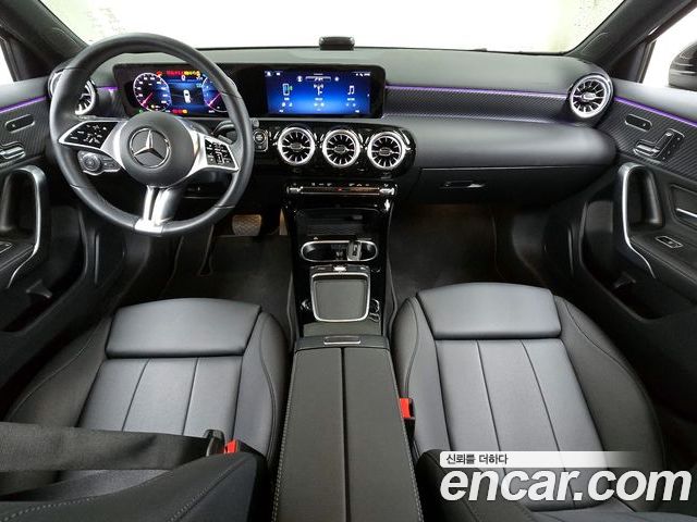 Mercedes-Benz A-Class 2025 — фото 7