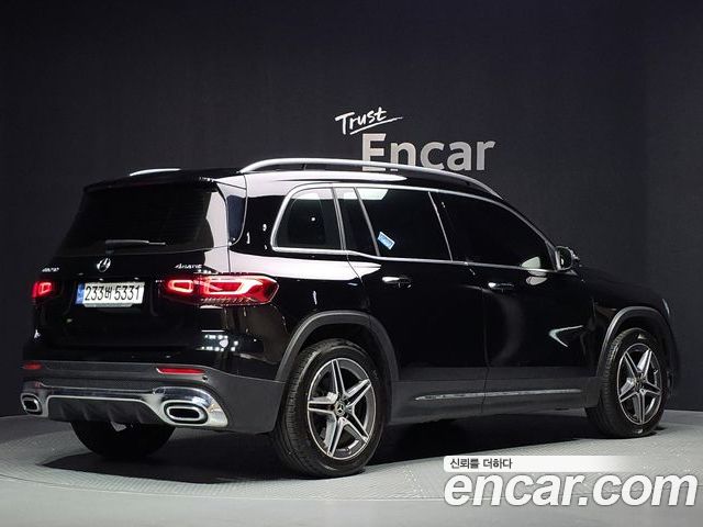 Mercedes-Benz GLB 2022 — фото 2
