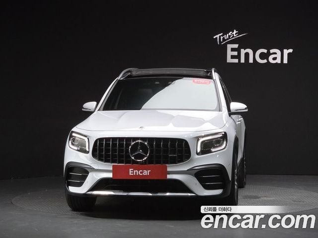 Mercedes-Benz GLB 2023 — фото 3