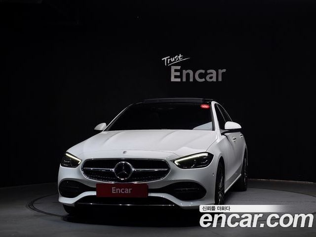 Mercedes-Benz C-Class 2023 — фото 3