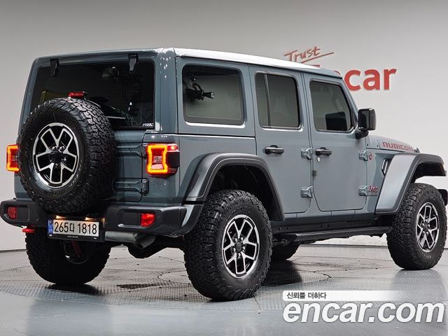 Jeep Wrangler 2025 — фото 2
