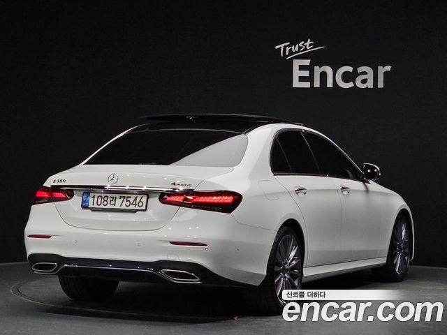 Mercedes-Benz E-Class 2022 — фото 2