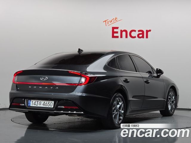 Hyundai Sonata 2022 — фото 2