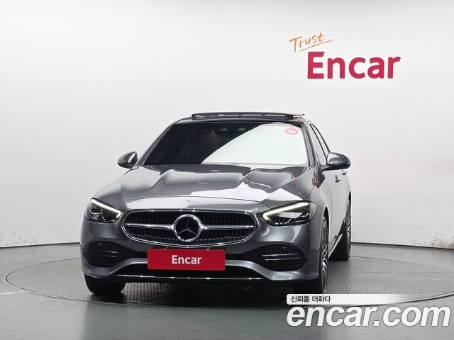 Mercedes-Benz C-Class 2022 — фото 3
