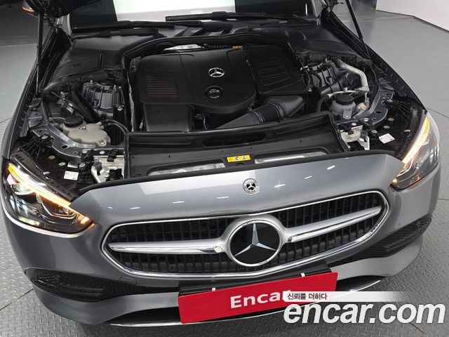 Mercedes-Benz C-Class 2022 — фото 6