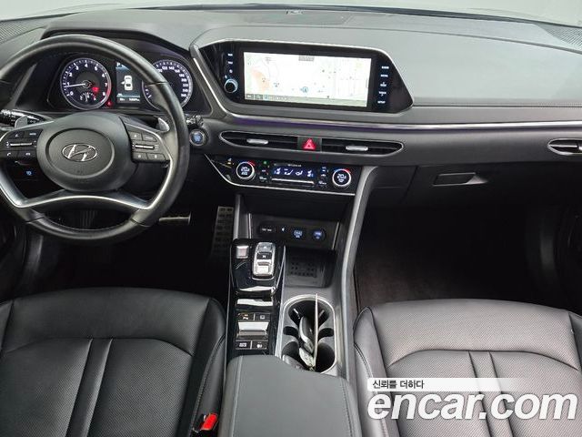 Hyundai Sonata 2022 — фото 10