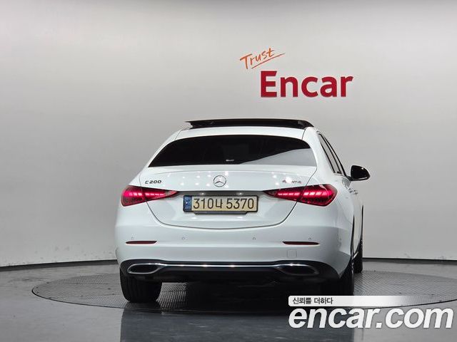 Mercedes-Benz C-Class 2022 — фото 4
