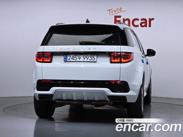 Land Rover Discovery Sport 2024 — фото 4