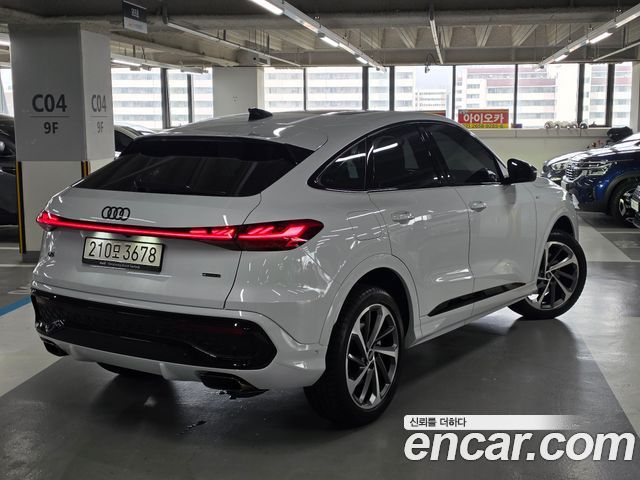 Audi Q5 2025 — фото 2