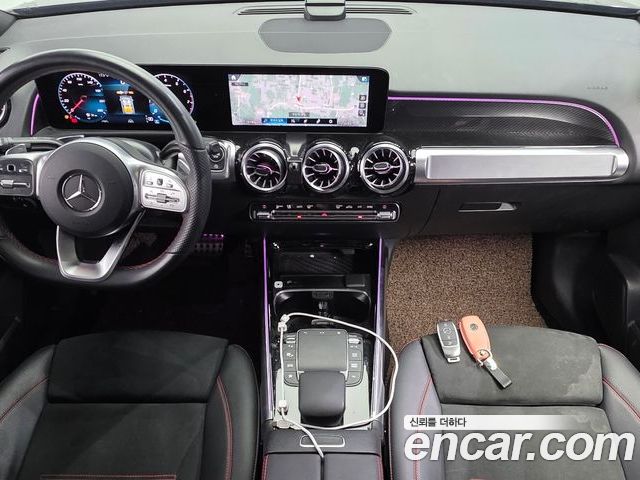 Mercedes-Benz GLB 2023 — фото 10