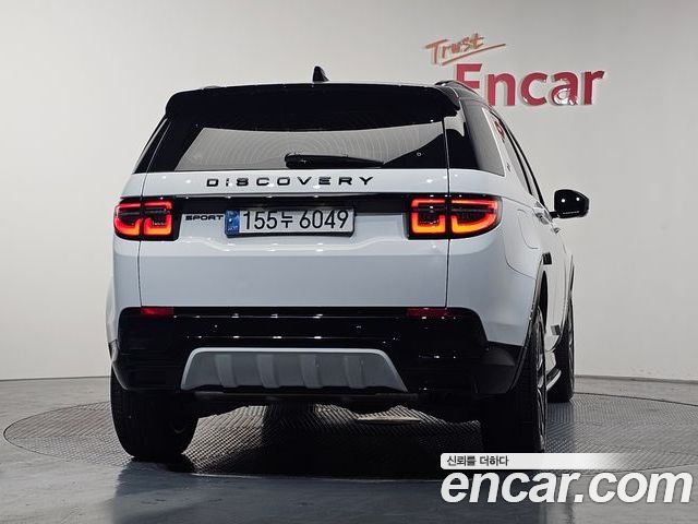 Land Rover Discovery Sport 2025 — фото 4