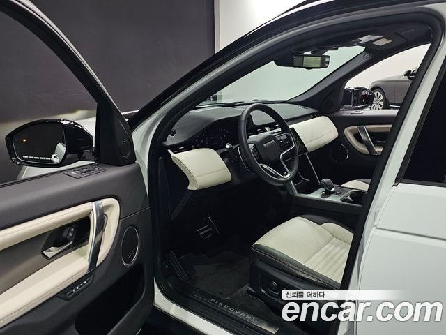 Land Rover Discovery Sport 2025 — фото 10