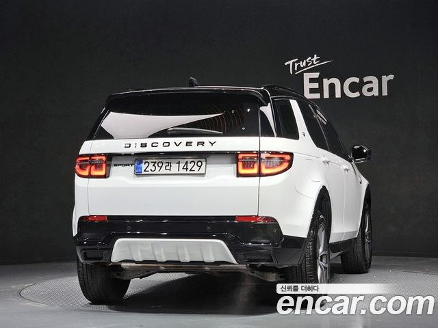 Land Rover Discovery Sport 2025 — фото 4