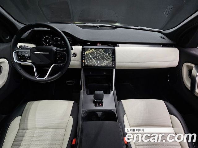Land Rover Discovery Sport 2025 — фото 7