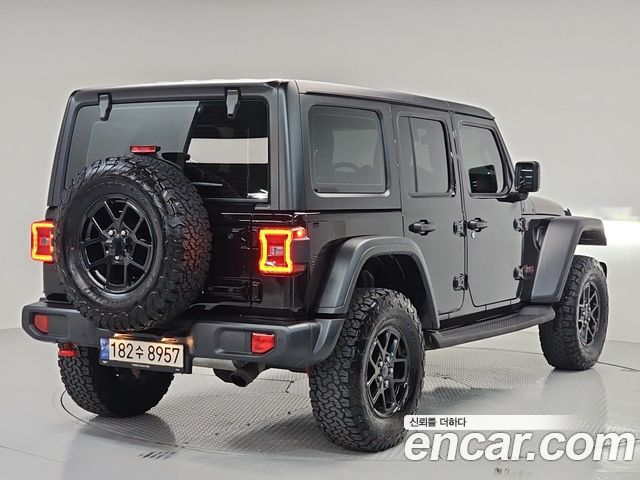 Jeep Wrangler 2024 — фото 3