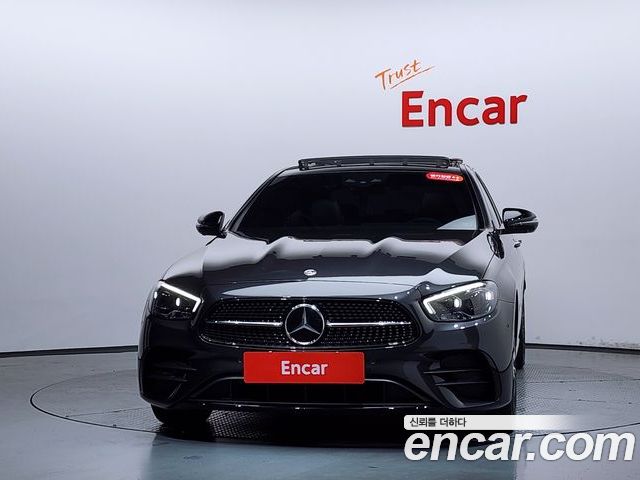 Mercedes-Benz E-Class 2023 — фото 3