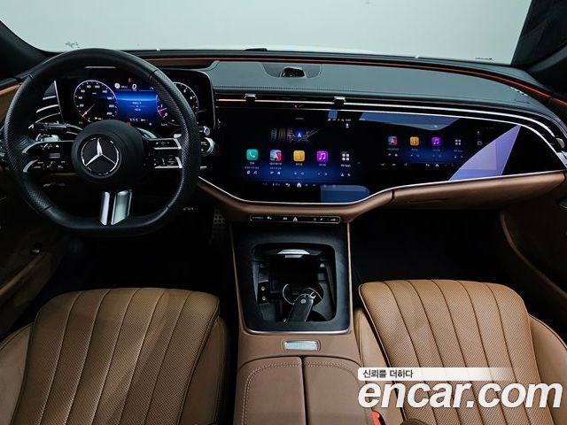 Mercedes-Benz E-Class 2025 — фото 10