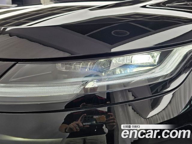 Land Rover Range Rover Evoque 2025 — фото 8