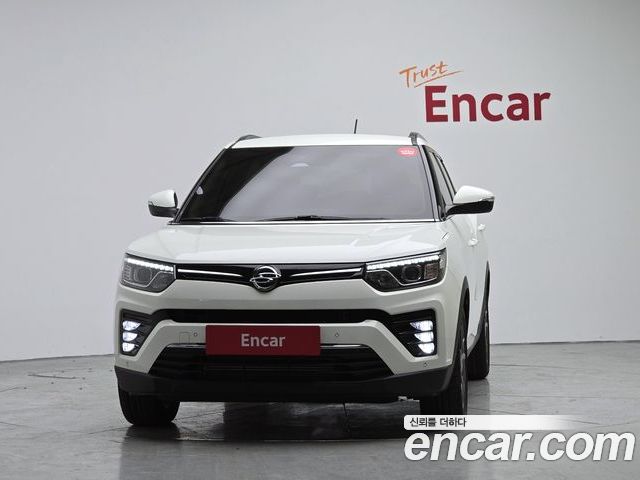 SsangYong Tivoli 2023 — фото 3