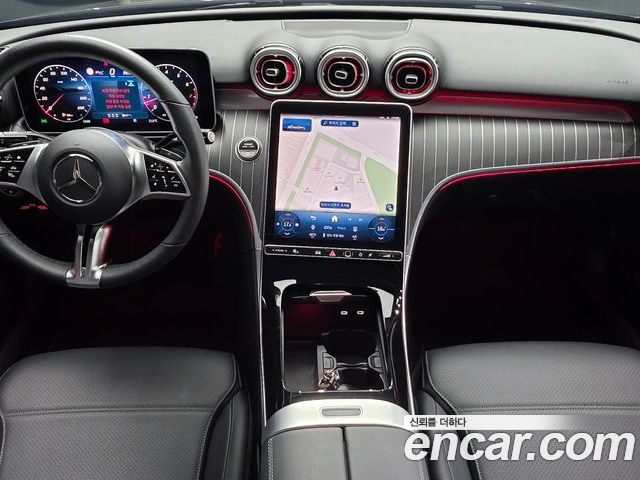 Mercedes-Benz C-Class 2025 — фото 10
