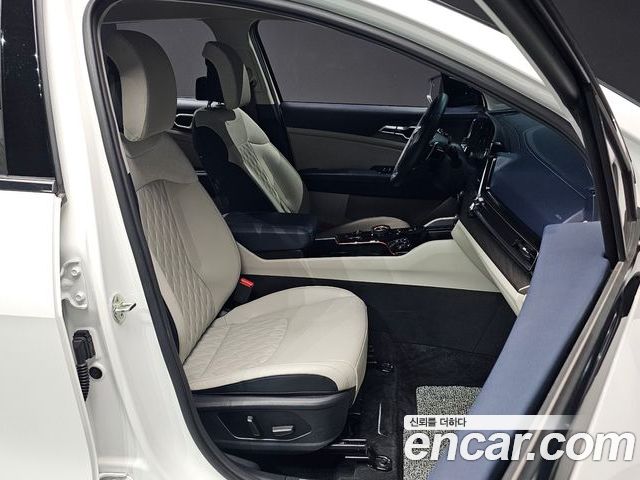 Kia Sportage 2022 — фото 10