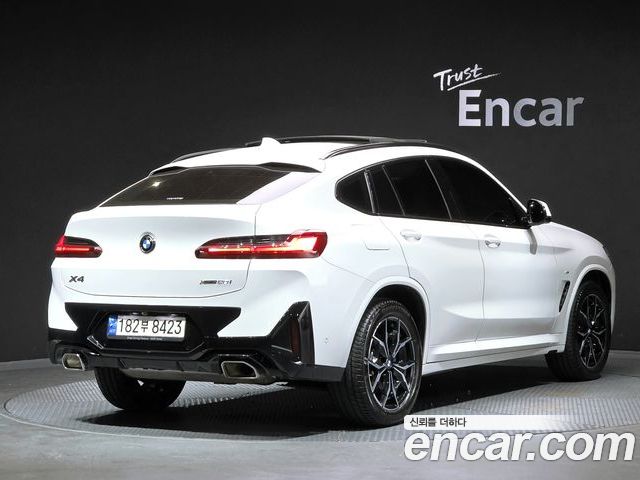 BMW X4 2022 — фото 2
