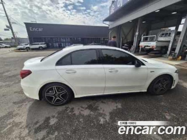 Mercedes-Benz A-Class 2023 — фото 2
