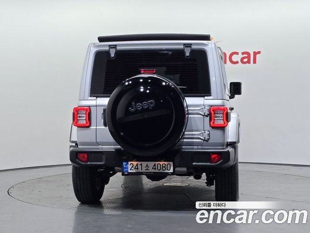 Jeep Wrangler 2022 — фото 4