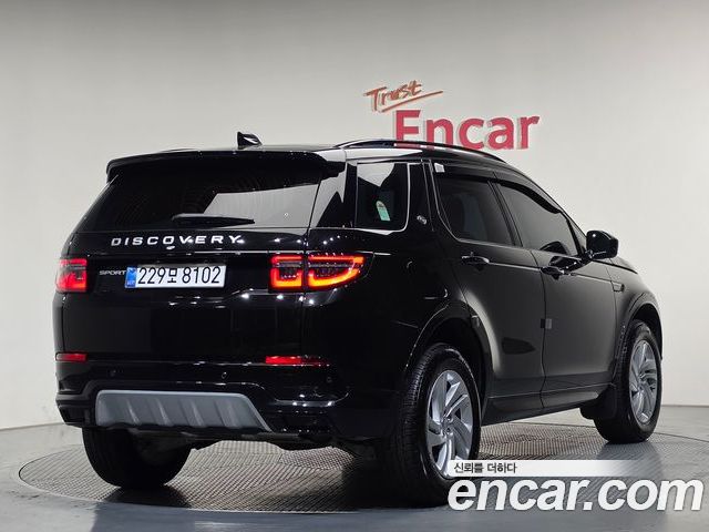 Land Rover Discovery Sport 2025 — фото 2