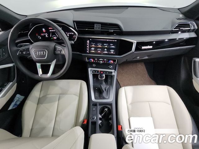 Audi Q3 2025 — фото 10